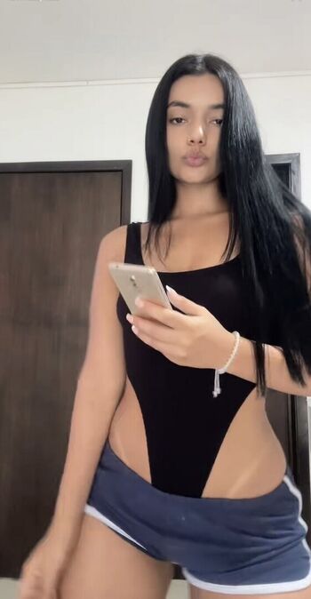 Full leaked Emmag colombiana private onlyfans photo