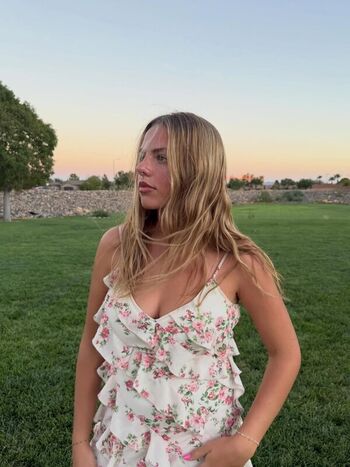 Full leaked Emmi butler private onlyfans photo