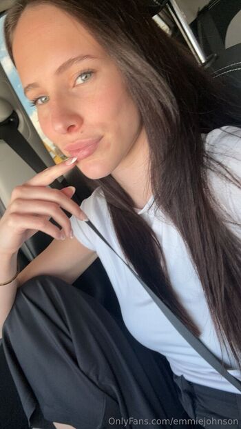 Full leaked Emmiejohnson private onlyfans photo