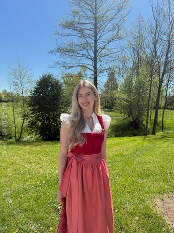 Full leaked Empresslaurasophie private onlyfans photo