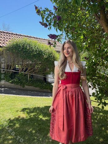 Full leaked Empresslaurasophie private onlyfans photo
