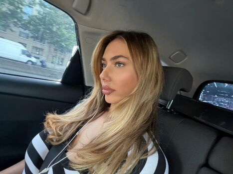 Full leaked Estelllexo private onlyfans photo