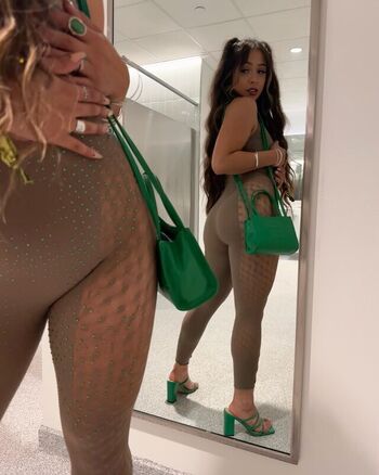 Full leaked Everythingveronica private onlyfans photo