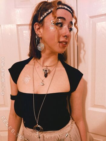Full leaked Eviemeg private onlyfans photo