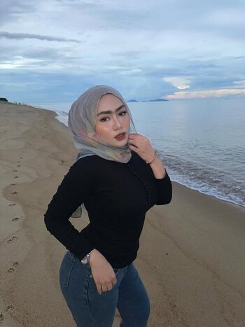 Full leaked Eynymawar private onlyfans photo