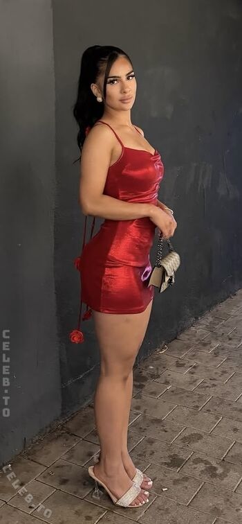 Full leaked Faatima aal private onlyfans photo