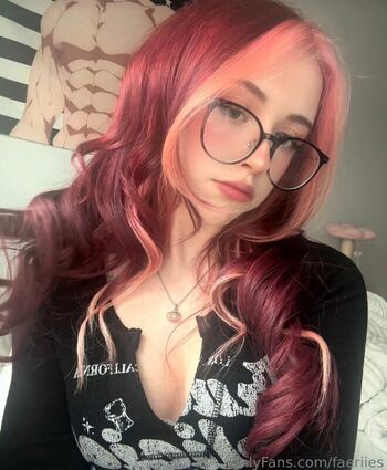 Full leaked Faeriies private onlyfans photo