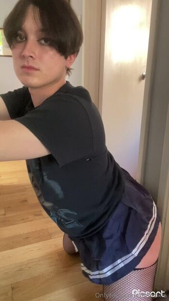 Full leaked Femrukia private onlyfans photo