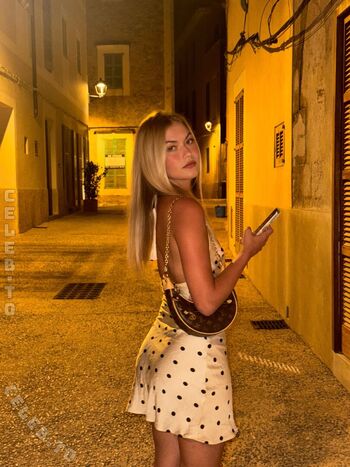 Full leaked Franziska eckey private onlyfans photo