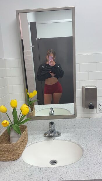gaby_zola