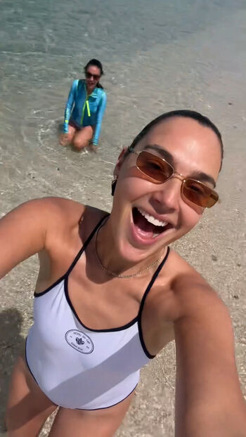 Full leaked Gal gadot private onlyfans photo