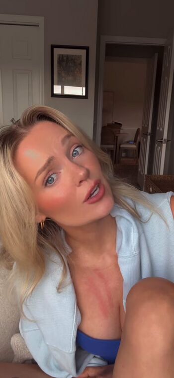 Full leaked Hailey malles private onlyfans photo
