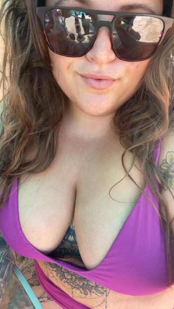 HandfulHeather