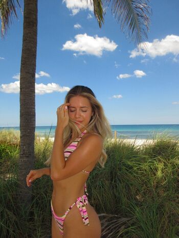 Full leaked Hannah lutz private onlyfans photo