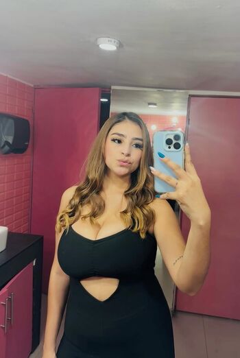 Full leaked Hannya llamas private onlyfans photo