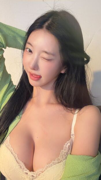 Full leaked Haxxnini private onlyfans photo