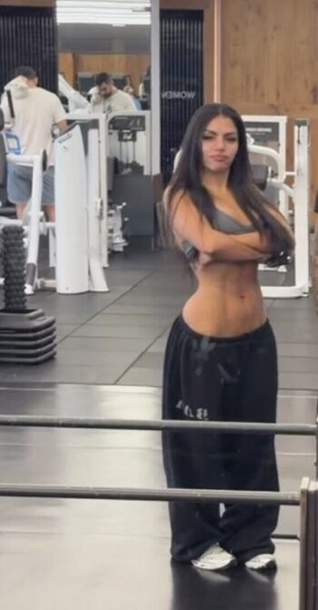 Huda Mustafa