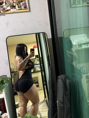 Full leaked Iamchihuchakbo private onlyfans photo
