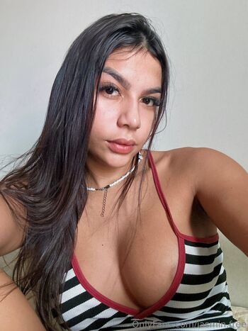 Full leaked Iasmin free private onlyfans photo