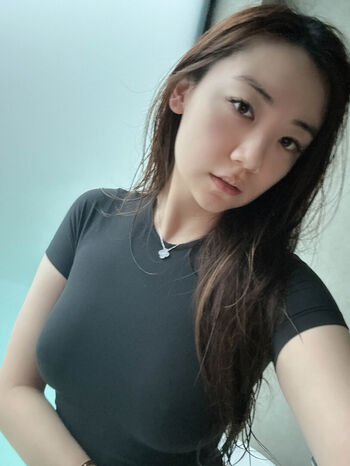 Full leaked Issfanfan private onlyfans photo