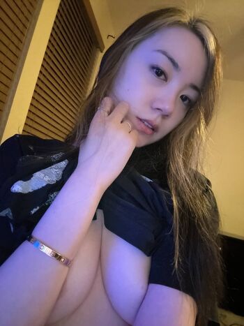 Full leaked Issfanfan private onlyfans photo