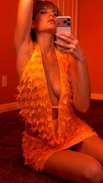 ItsJustblondie