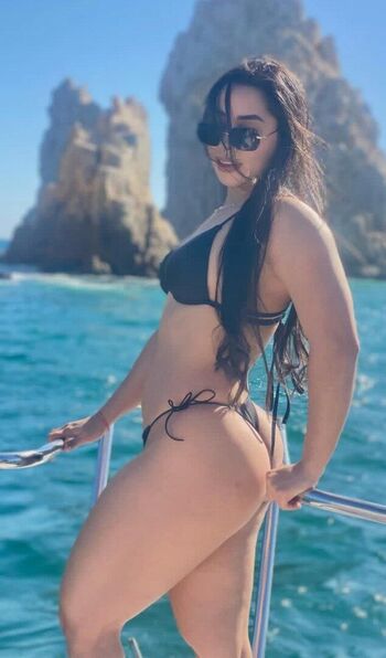 Itzelsanchez90