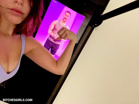 Full leaked Jackiembutler private onlyfans photo