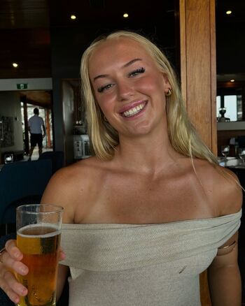 Jasmin Strange