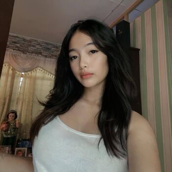 Jela Lorenelle