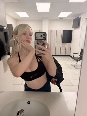 jennalynnmeowri