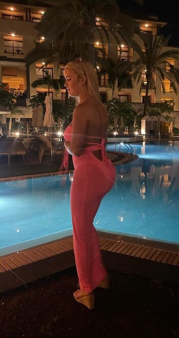 Jodie L