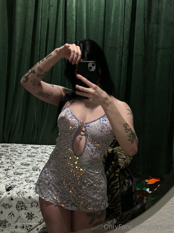 Full leaked Joyssie private onlyfans photo