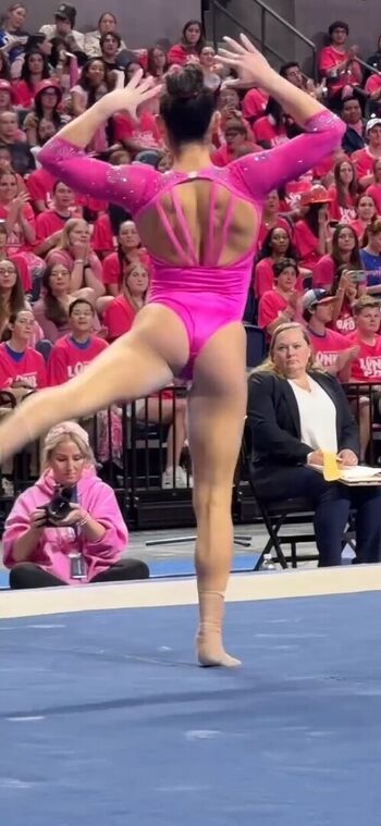 Kayla DiCello