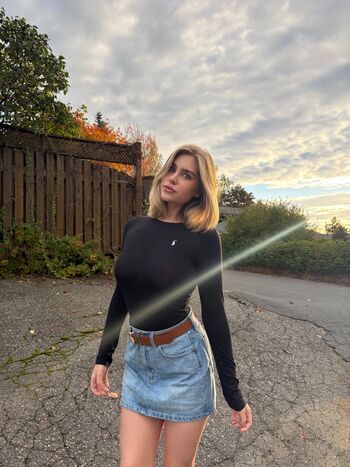 Kayla Mcgrayne
