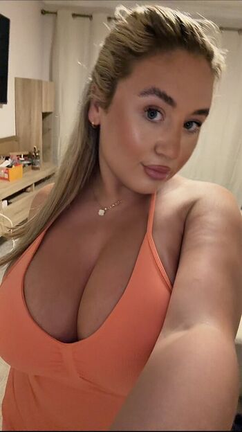 Full leaked L u c i f a i r page private onlyfans photo