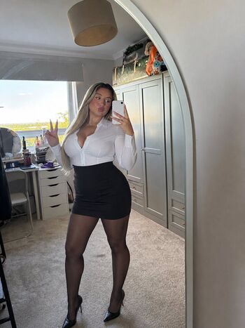 Full leaked L u c i f a i r page private onlyfans photo