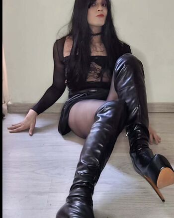 ladyalessiagg