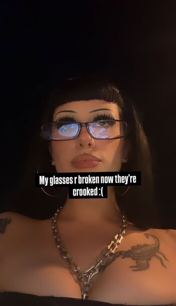 Full leaked Lilbatty private onlyfans photo