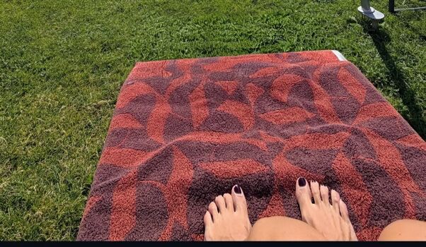 Full leaked Lily allen private onlyfans photo