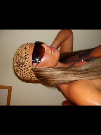Full leaked Liv jones private onlyfans photo