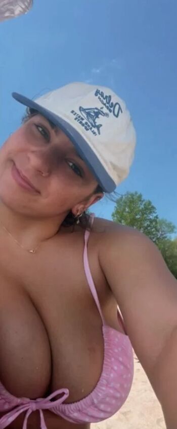 Full leaked Liv tanoory private onlyfans photo