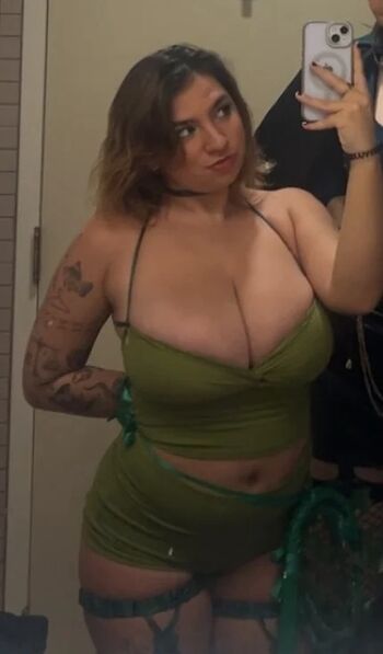 Full leaked Liv tanoory private onlyfans photo