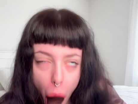 Full leaked Lucyyluvss private onlyfans photo
