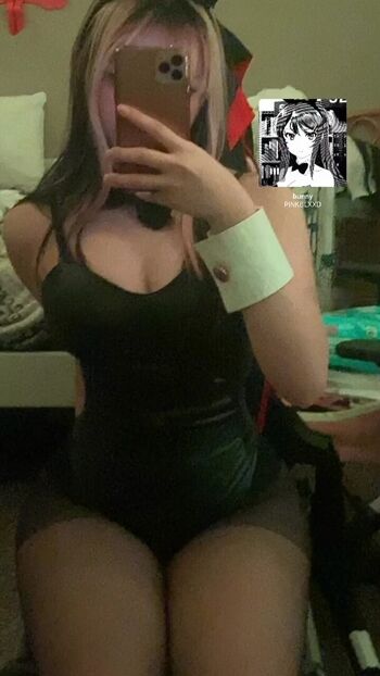Full leaked Lunaticbunny private onlyfans photo