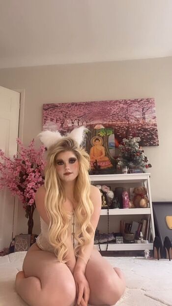 Marina Joyce