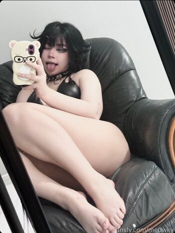 Full leaked Mewkkyyy mewky private onlyfans photo