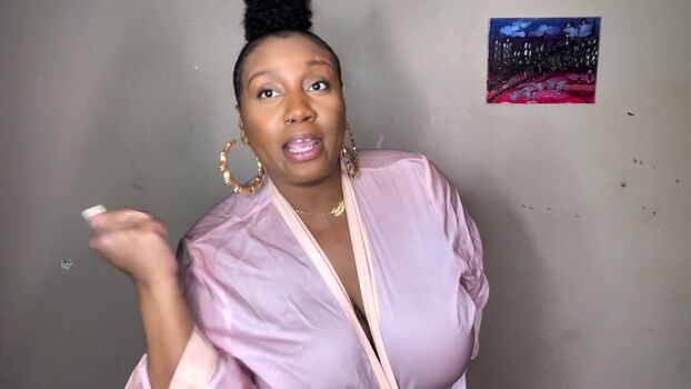 Full leaked Mia miaa private onlyfans photo