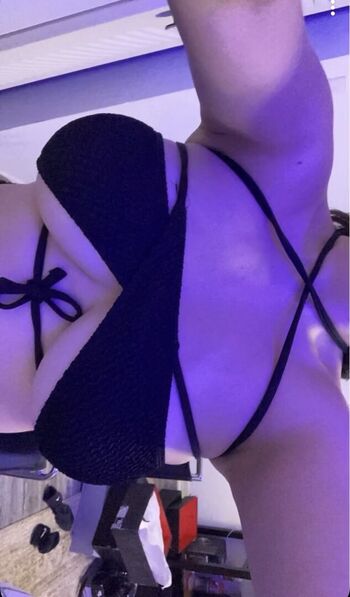 Full leaked Miamiimamiiii private onlyfans photo