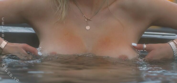 Full leaked Mikayla demaiter private onlyfans photo